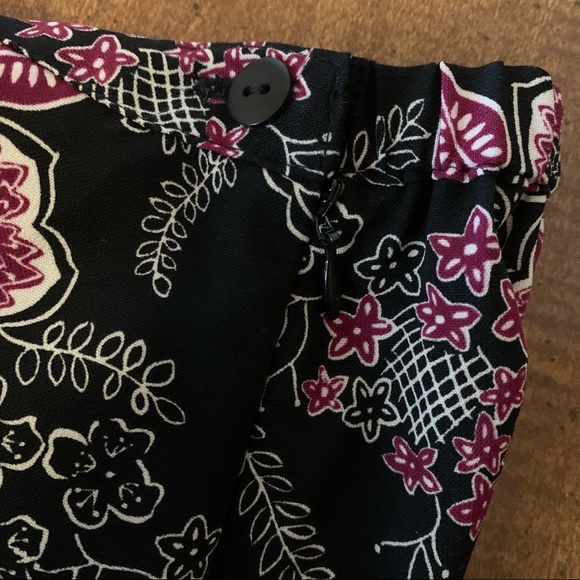 Sag Harbor Petite Skirt - Picture 2 of 3